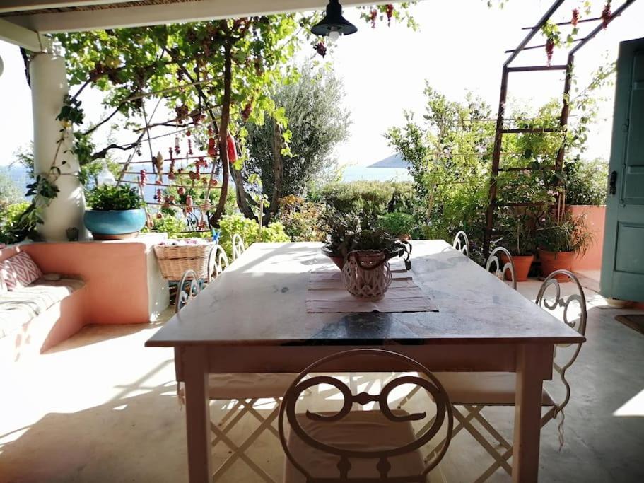 Casa Dei Melograni At Vourlidia Leros Villa Vromolithos Buitenkant foto